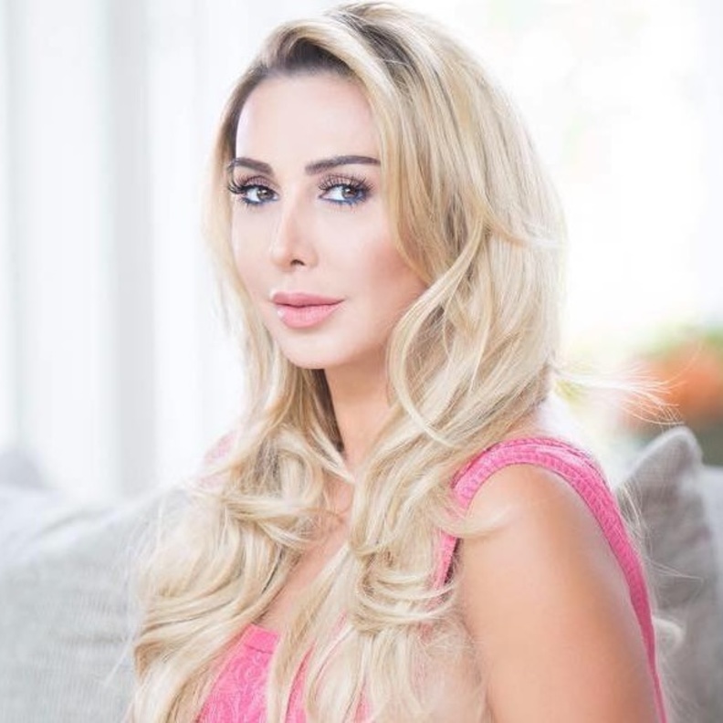 اي لون شعر ستختارين بأسلوب جويل ماردينيان