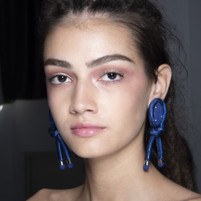  أجدد رسمات ظلال العيون لربيع وصيف 2019