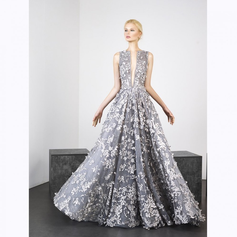 Georges Hobeika فستان من تصميم