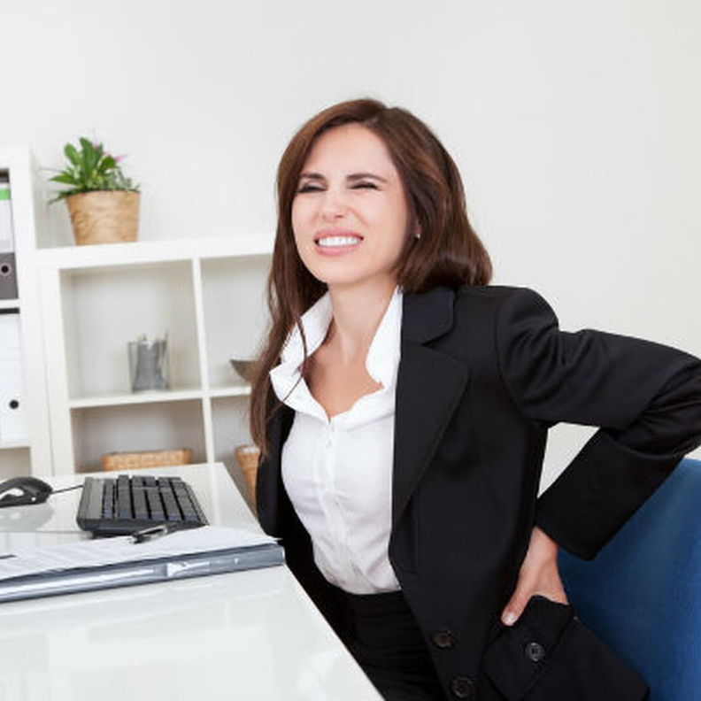 العمل المكتبي يؤثر على سلامة الظهر