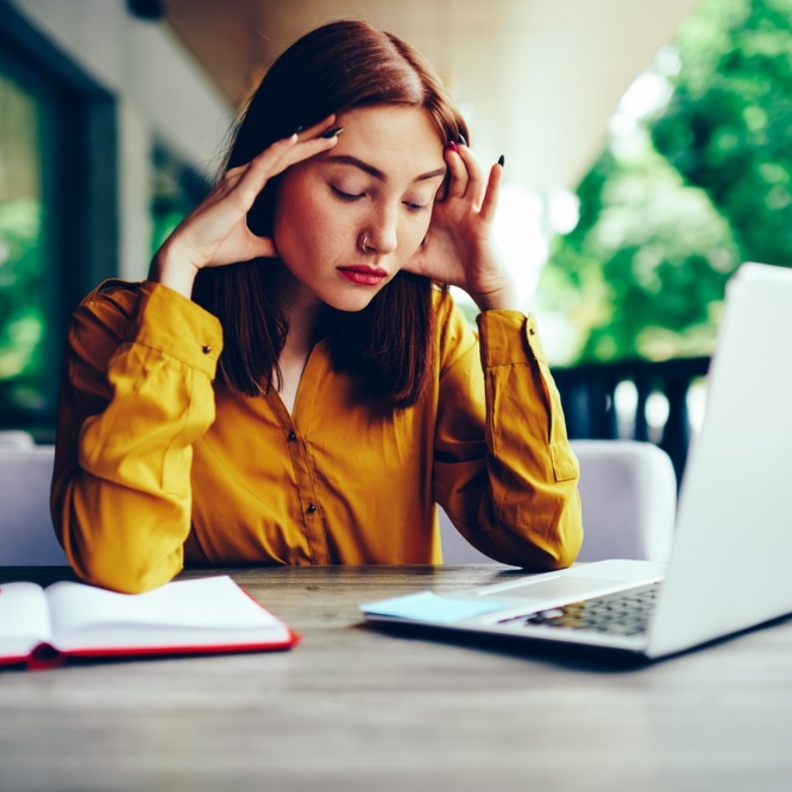 ما هي اعراض مرض نيمان بيك