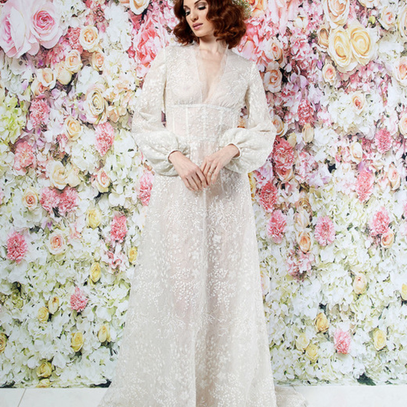 فستان من catherine deane