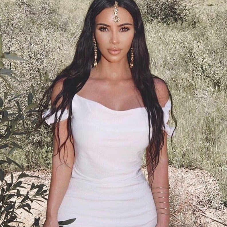 إطلالة هندية لكيم كاردشيان أشعلت مواقع التواصل