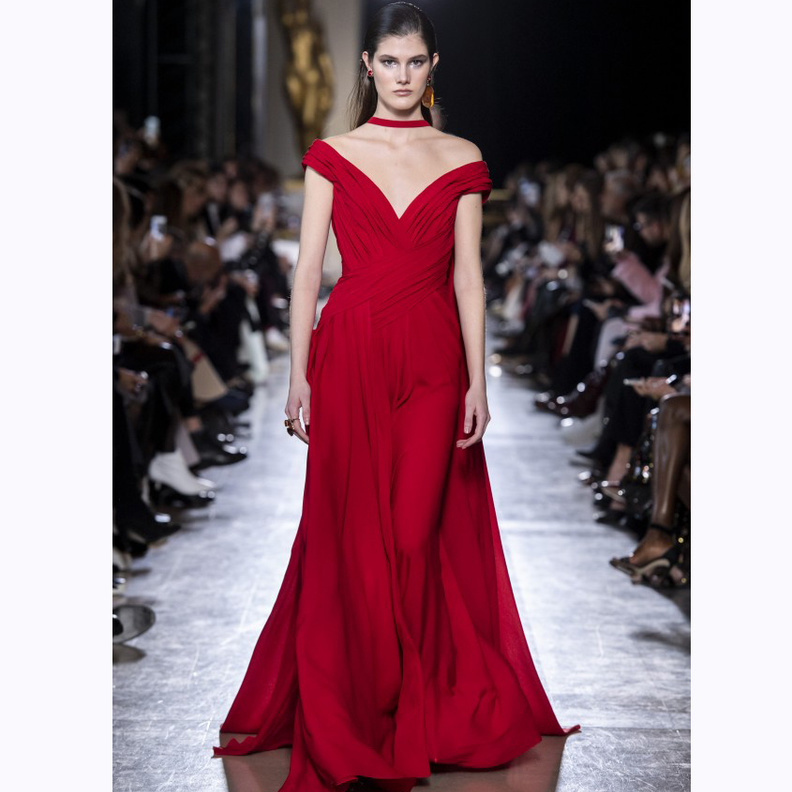 فساتين سهرة حمراء