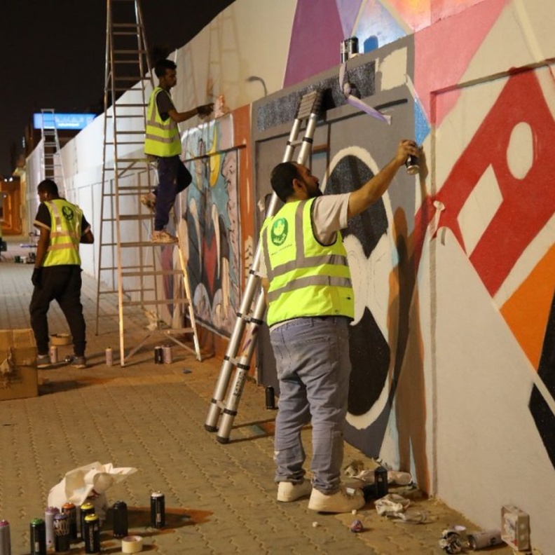 انطلاق فعالية تجميل الجداريات في الرياض 