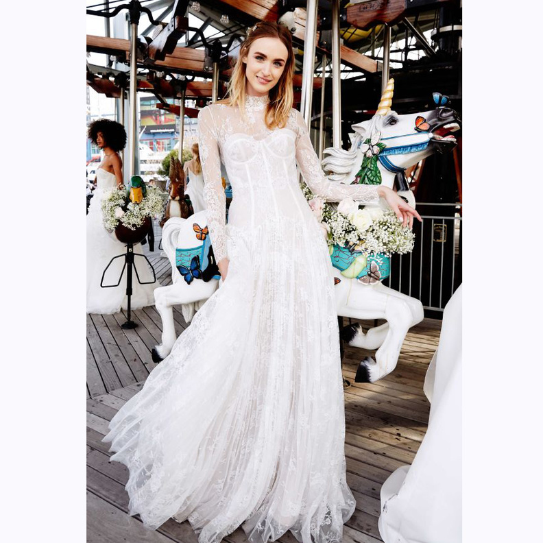 فساتين زفاف ليلا روز Lela Rose من اسبوع الموضة العرائسي صيف 2020