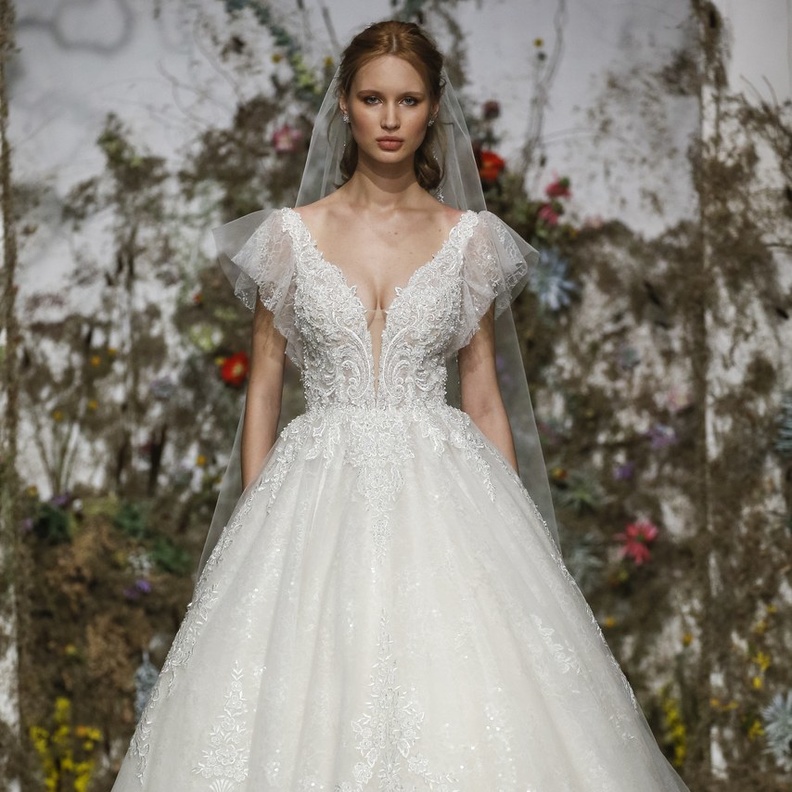 فستان STRAPLESS