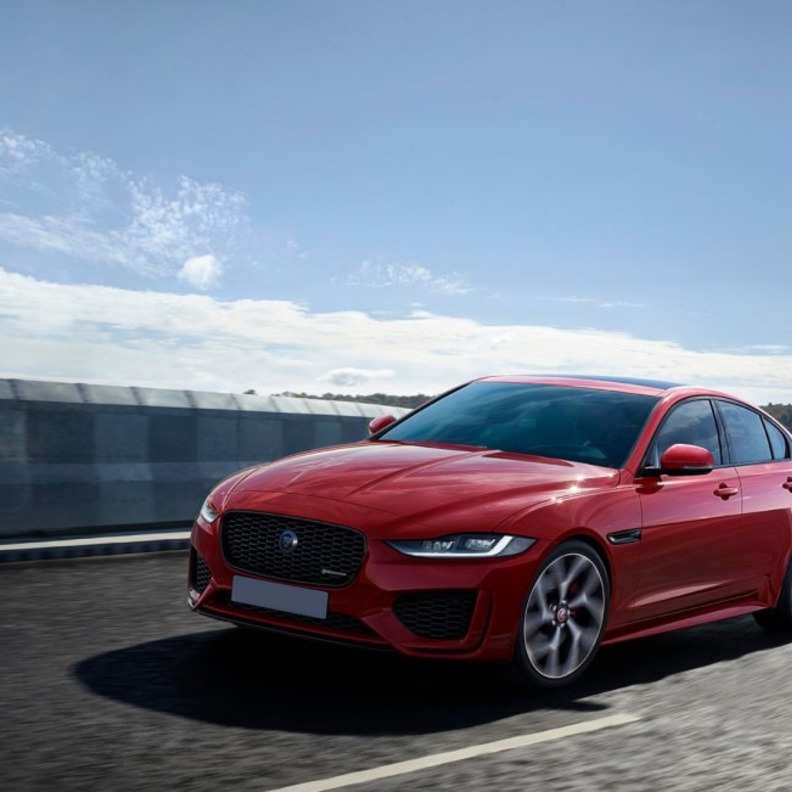 جاغوار تستعد لإطلاق XE جديدة