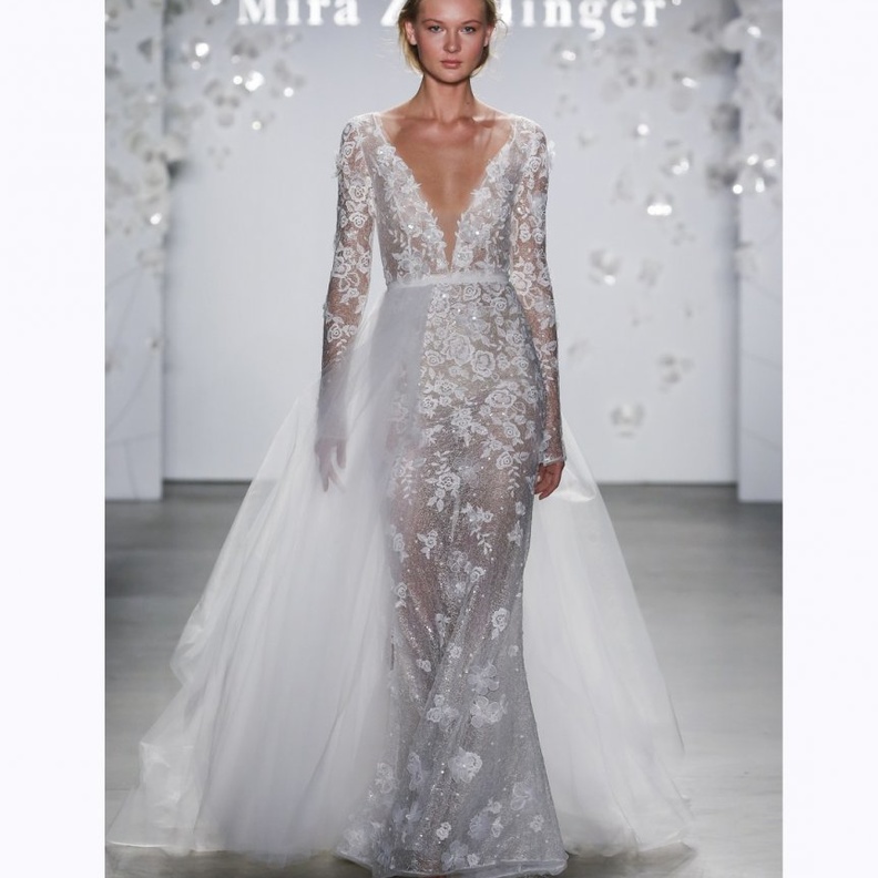 مجموعة Mira Zwillinger من أسبوع الموضة العرائسي لصيف 2020