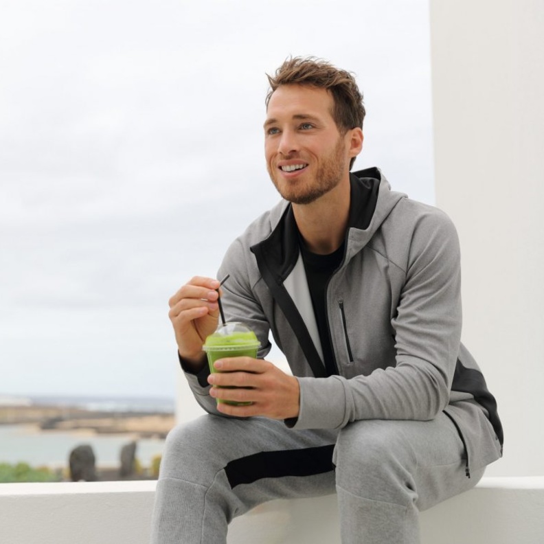 أنواع عصائر مغذية ومفيدة للعريس قبل الزفاف