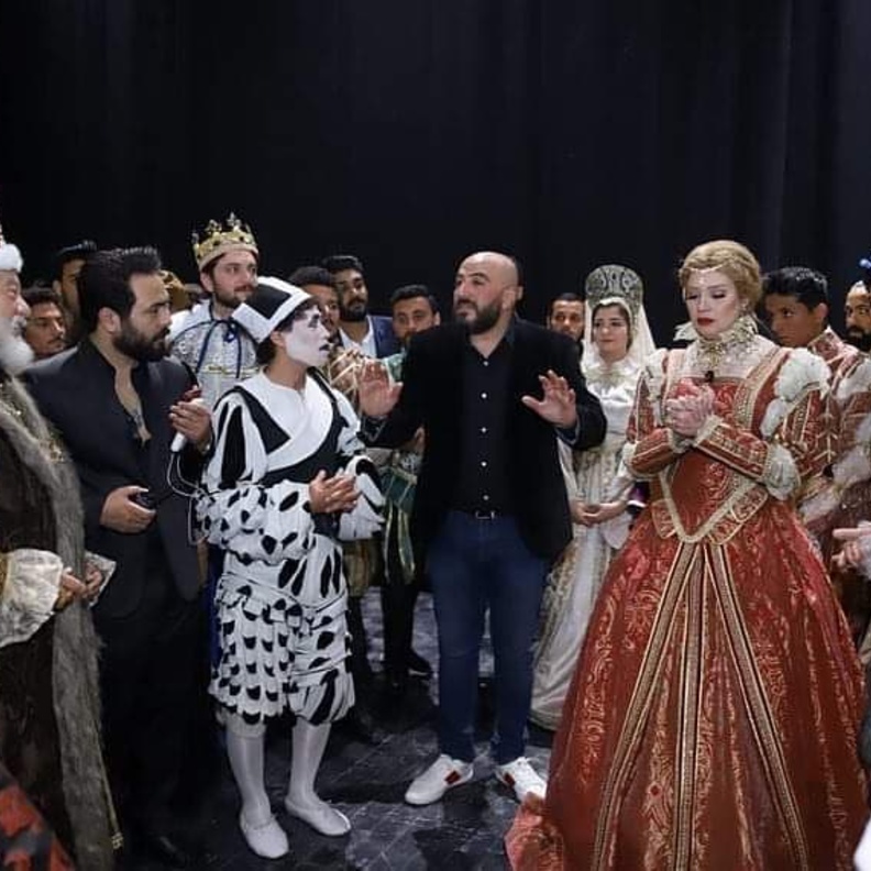 خشبة المسرح التي اختارها النجوم