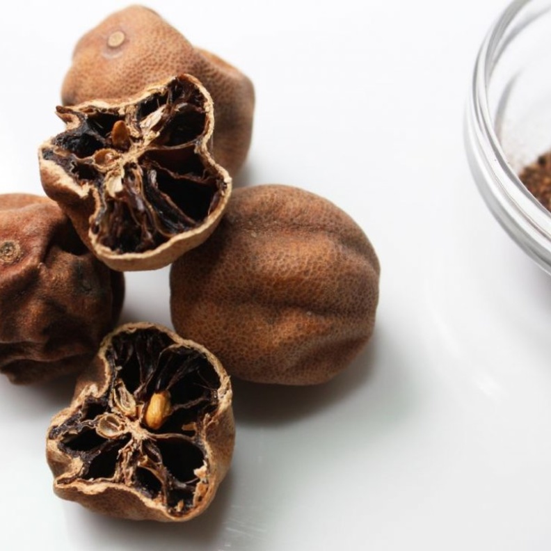  فوائد الليمون الاسود للتخسيس