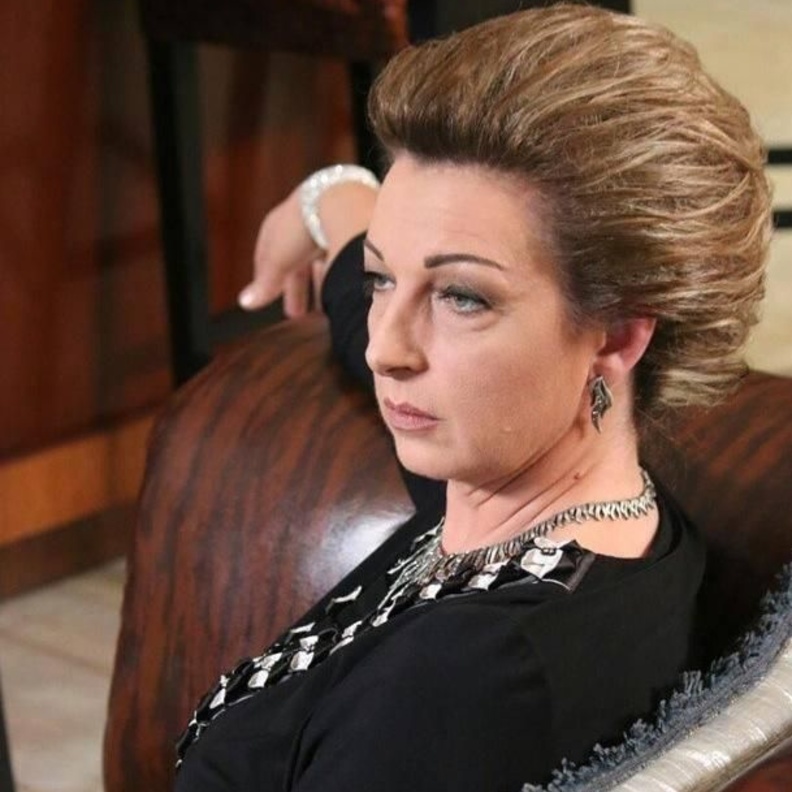 وفاة شقيقة نادين خوري