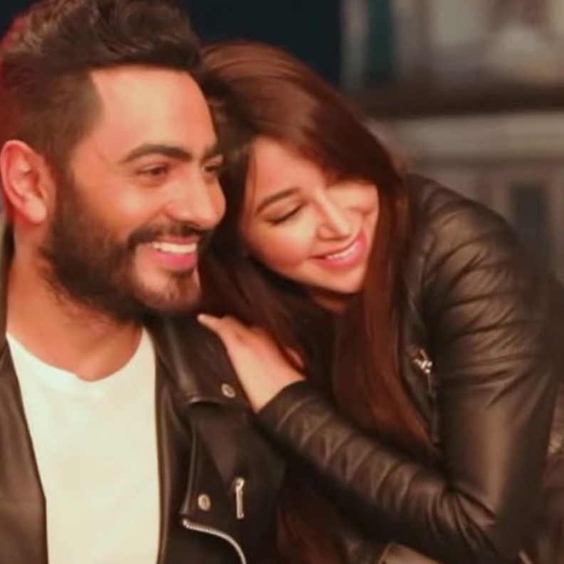 تامر حسني في اغنية ناسيني ليه 