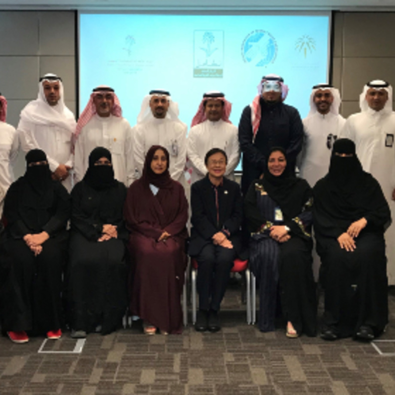 انهاء تدريب أول دفعة سياحة وفندقة للنساء على مستوى المملكة 