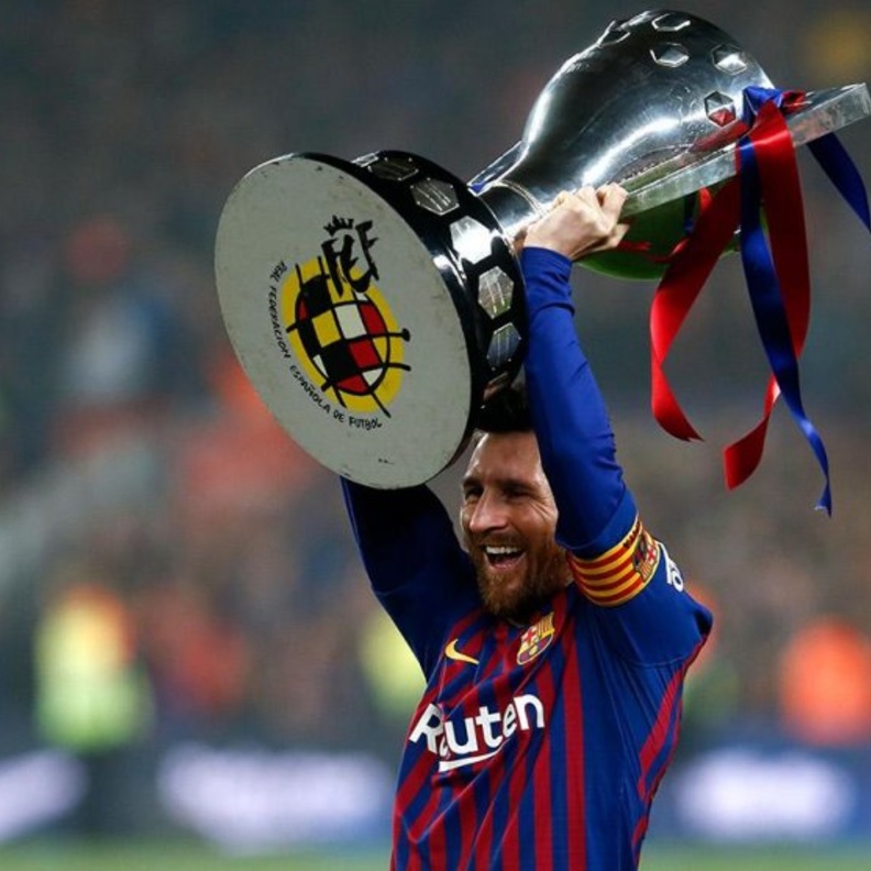 تتويج برشلونة بلقب الدوري الإسباني