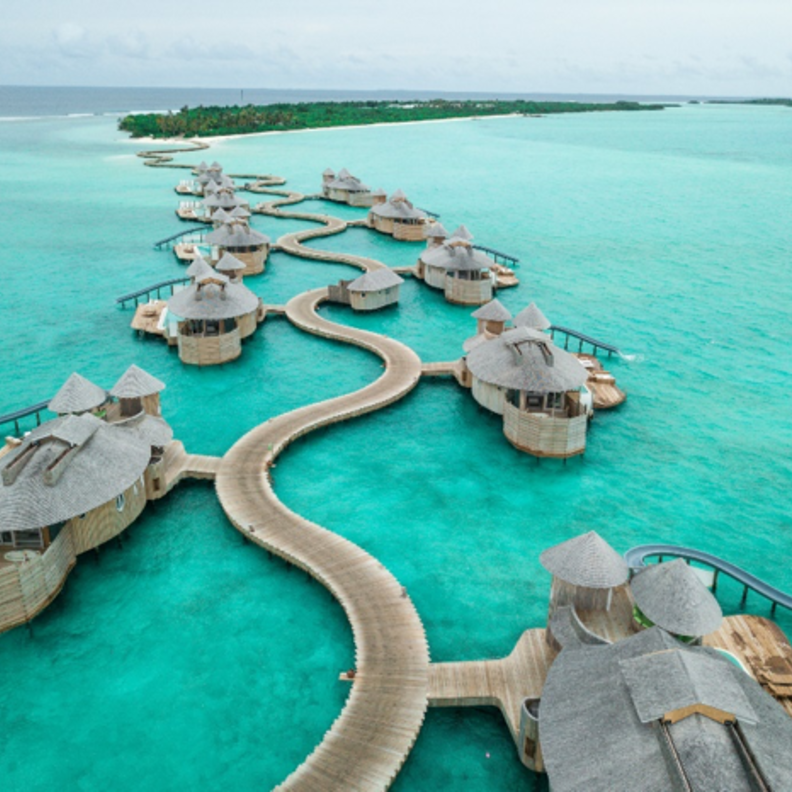 منتجعات سونيفا.. تجارب غامرة وأجواء نابضة بالفخامة