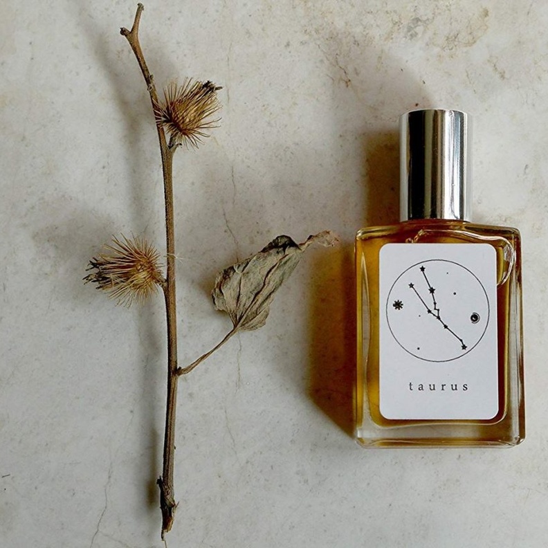 دلليه بعطلة نهاية اسبوع في فندق تبتعدان فيها عن الروتين