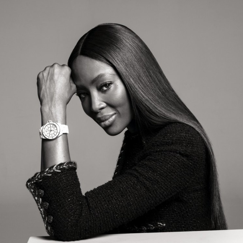 ساعة J12 من Chanel .. كل ثانية تحكي قصة