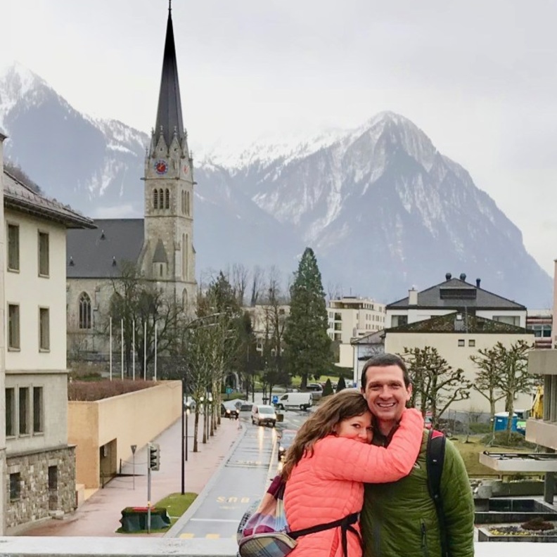 السكان المحليون في ليختنشتاين غالبيتهم من المسيحيين المتدينين والمتأثرين بالمذهب الكاثوليكي