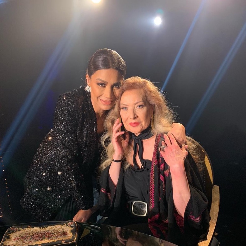 رغدة وبسمة وهبة 