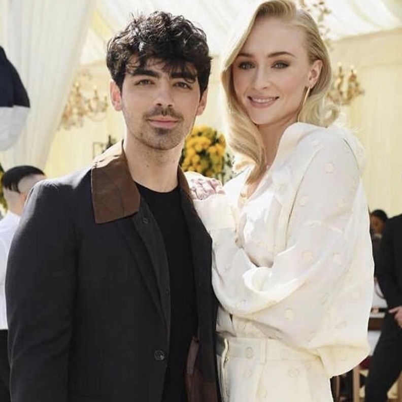 زفاف جو جوناس وصوفيا تيرنر