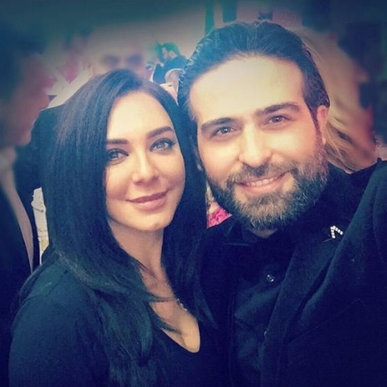 سلاف فواخرجي ومحمود نصر