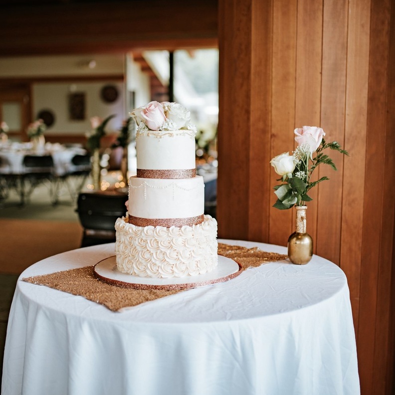 ابتعدي عن نكهات الزفاف الغريبة التي لا تلائم مختلف الأذواق