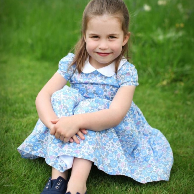 الأميرة تشارلوت دعت أصدقائها إلى عيد ميلادها