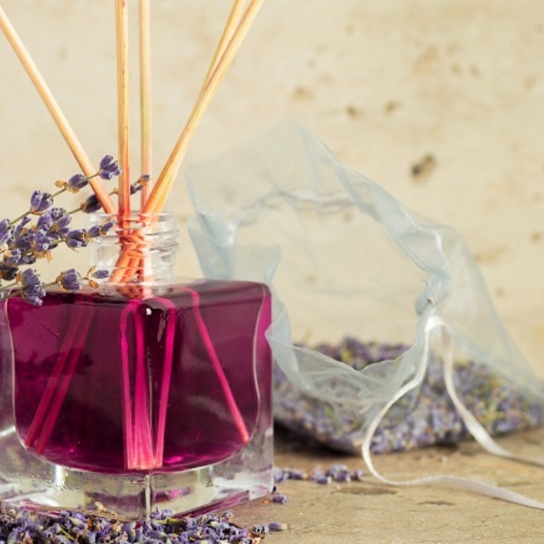 منتجات Real Saboria الطبيعية المصنوعة في البرتغال في Royal Owl Furniture