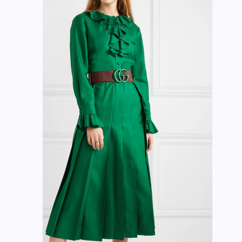 فستان ميدي من قماش الدانتيل