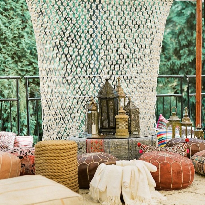 الخيزران في تصميم كراسي الجلسات الخارجية لطابع شرقي مميز