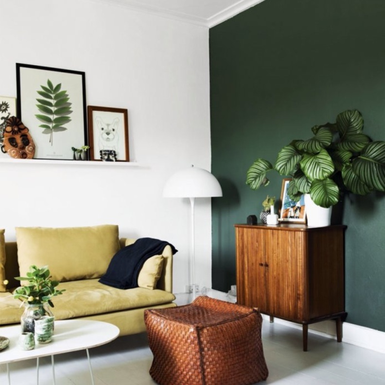 الأصفر والأزرق مع لون الخشب لديكور ريترو Retro مميز