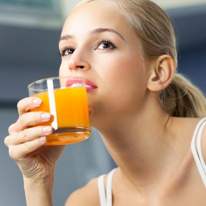 عصير قمر الدين فوائده مذهلة على البشرة