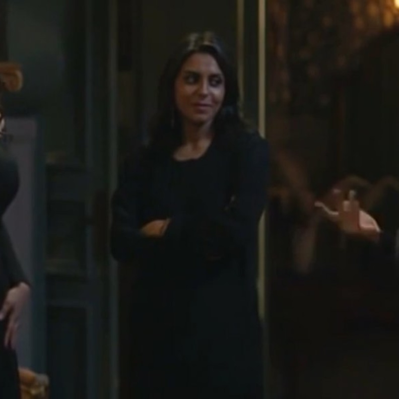 حنان مطاوع فى "لمس أكتاف"