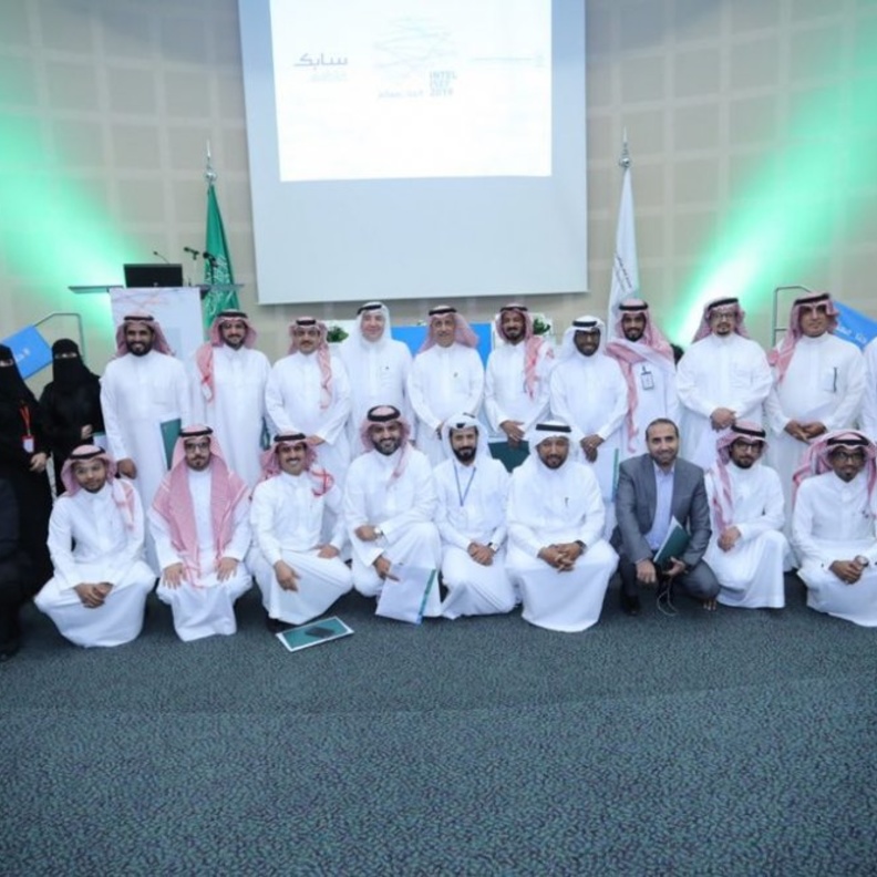 السعودية تخوض منافسات إنتل آيسف بأمريكا بـ 20 مشروعا علميا