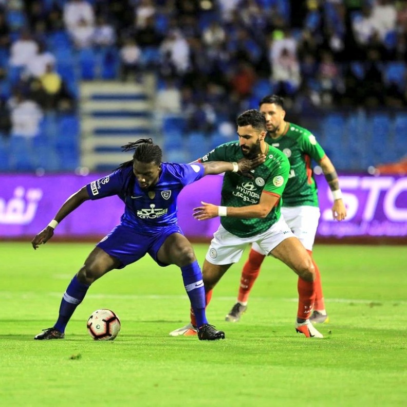 الأهلي والفيصلي
