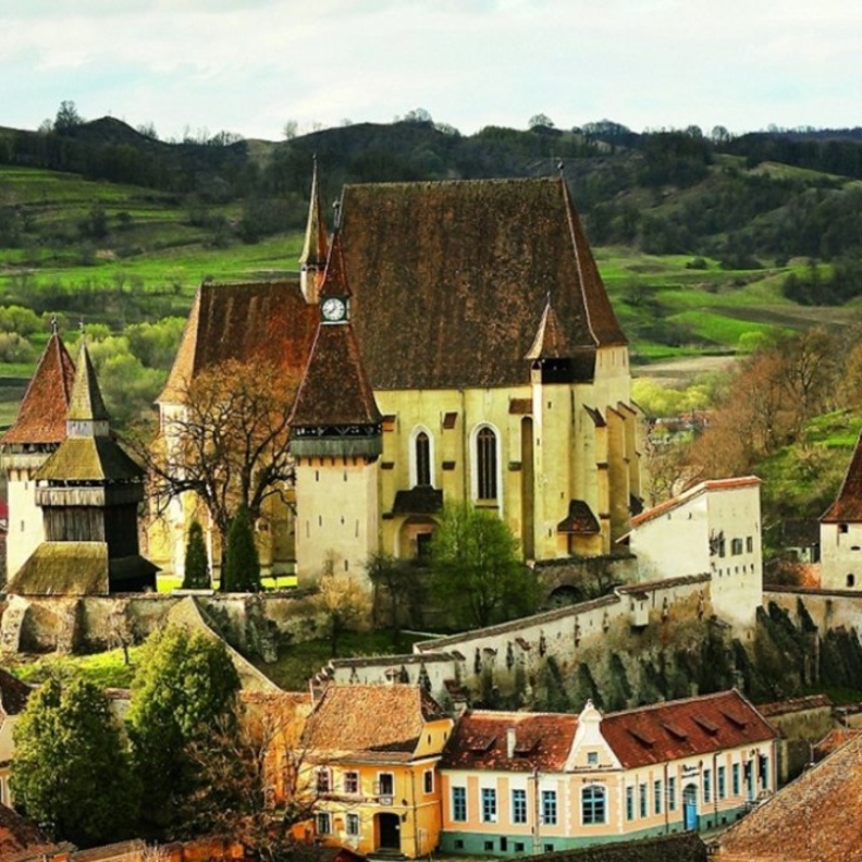  أجواء تاريخية فريدة في ترانسلفانيا