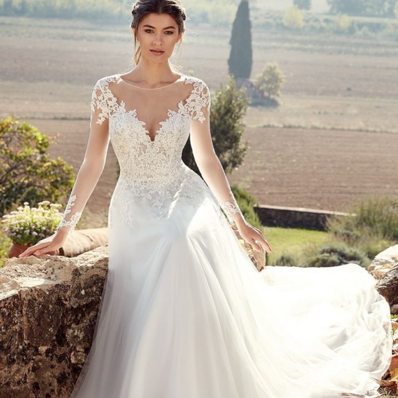 فستان من eddy k