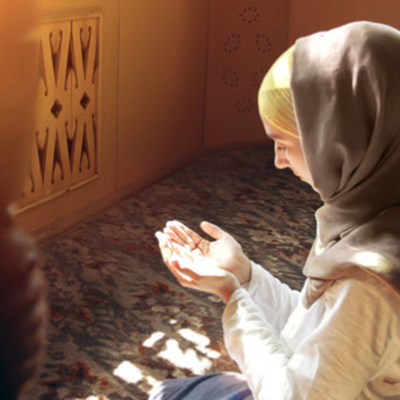 حكم صيام من طهرت من الحيض بعد اذان الفجر