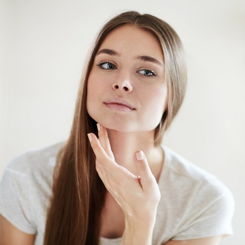  تقشير البشرة يعمل على التخلص من الخلايا الميتة