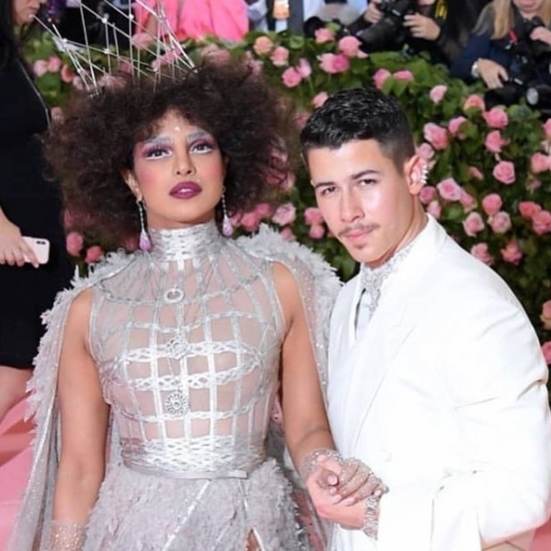 إطلالة بريانكا تشوبرا في Met Gala