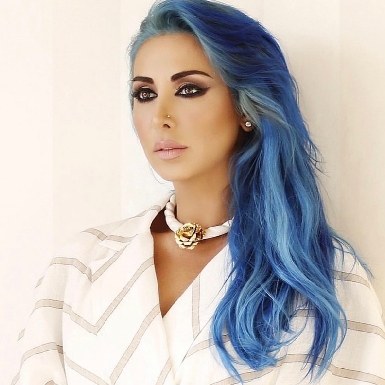 صبغات شعر غريبة وجريئة من جويل