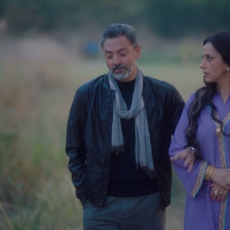 مسلسل"لمس أكتاف