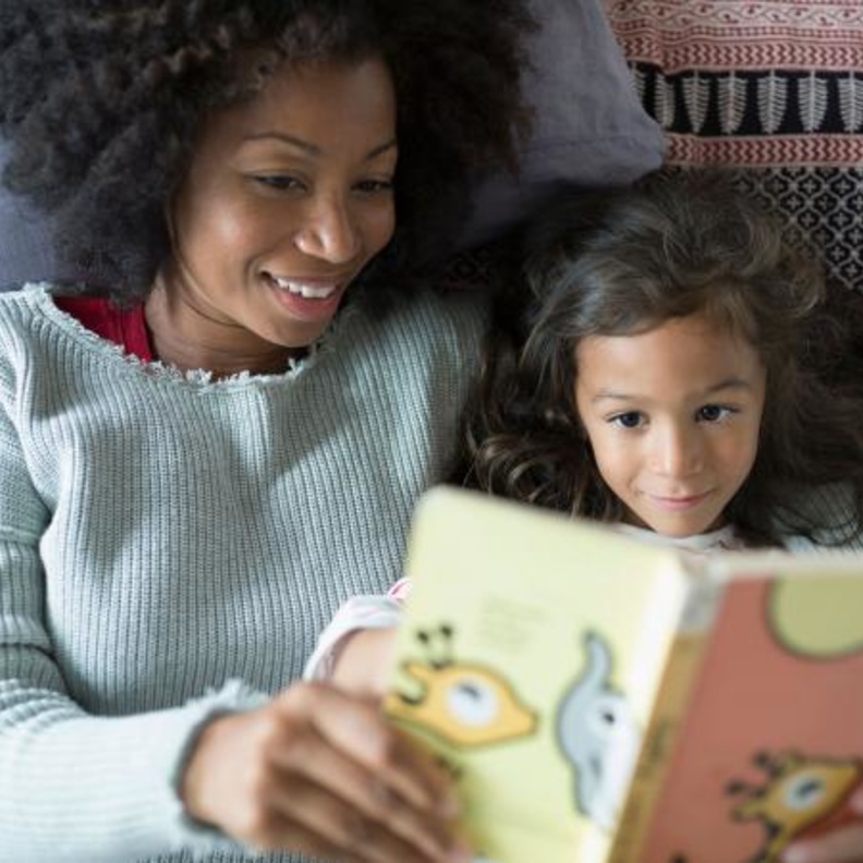 خلف شخصيتها القوية، تبقى طفلة هادئة، إيجابية، ومرحة