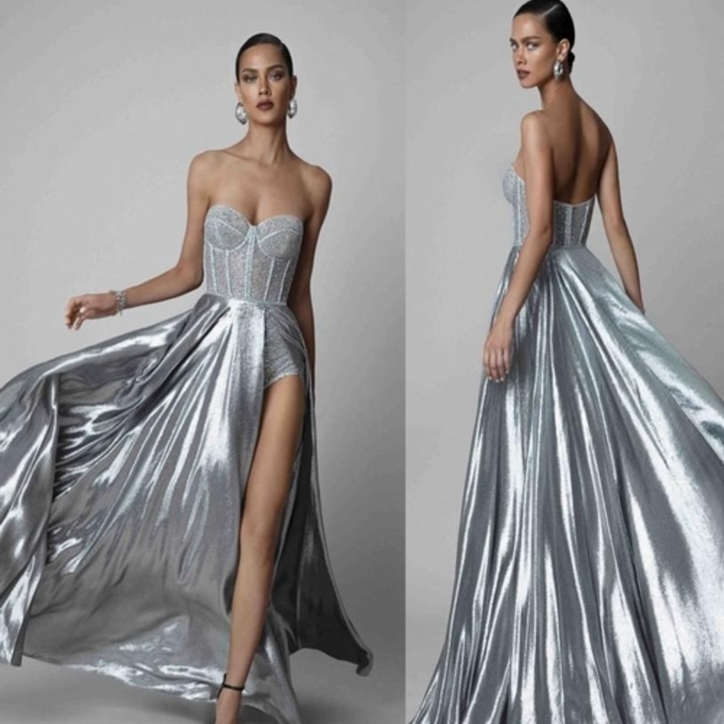  فساتين سهرة باللون الرمادي