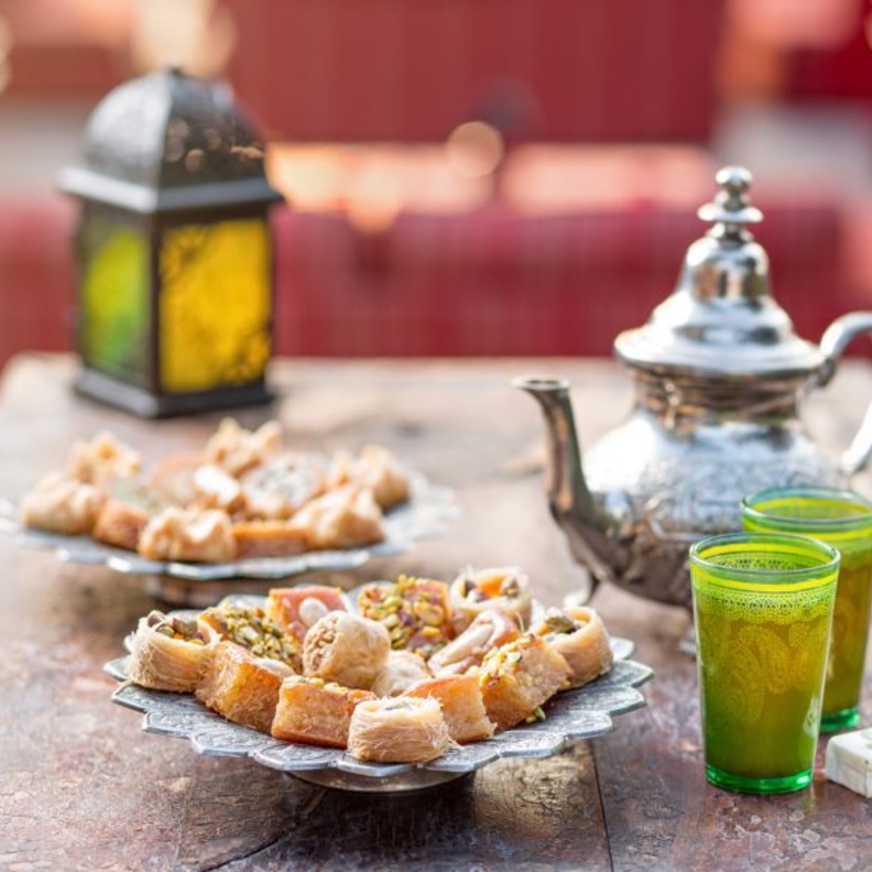 The Ritz-Carlton, Dubai JBR - Amaseena Majlis 1818