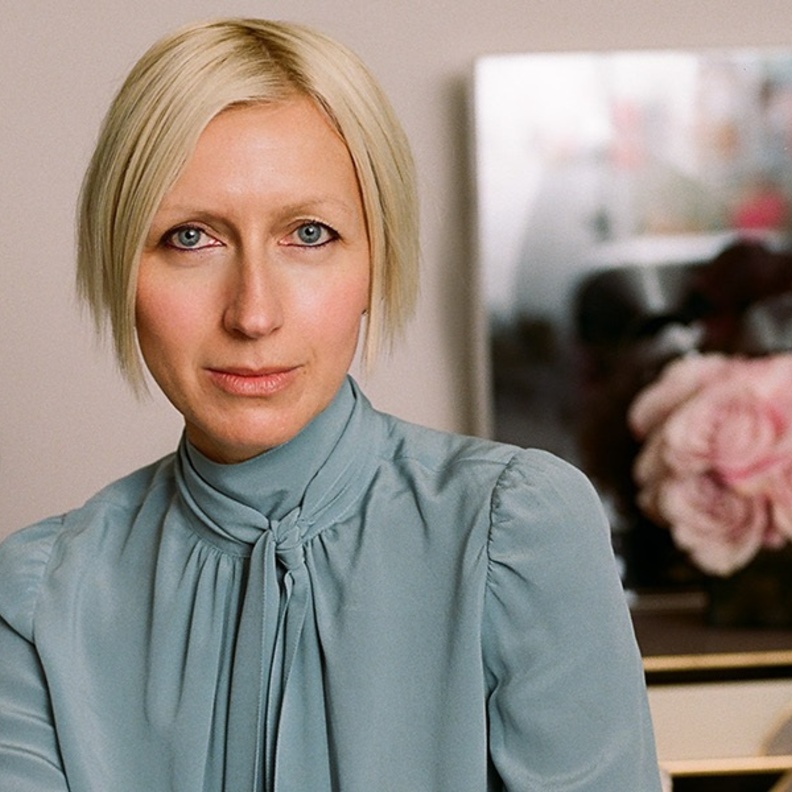 نيكولا غلاس Nicola Glass مصممة طموحة