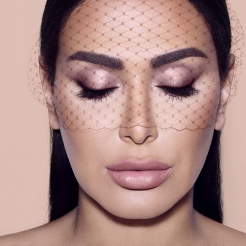 من هدى قطان خطوة بخطوة من أجل مكياج خفي مثالي لشهر رمضان