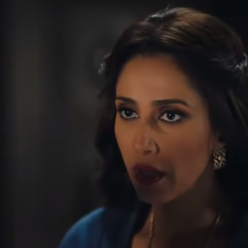 حنان مطاوع فى "لمس أكتاف"